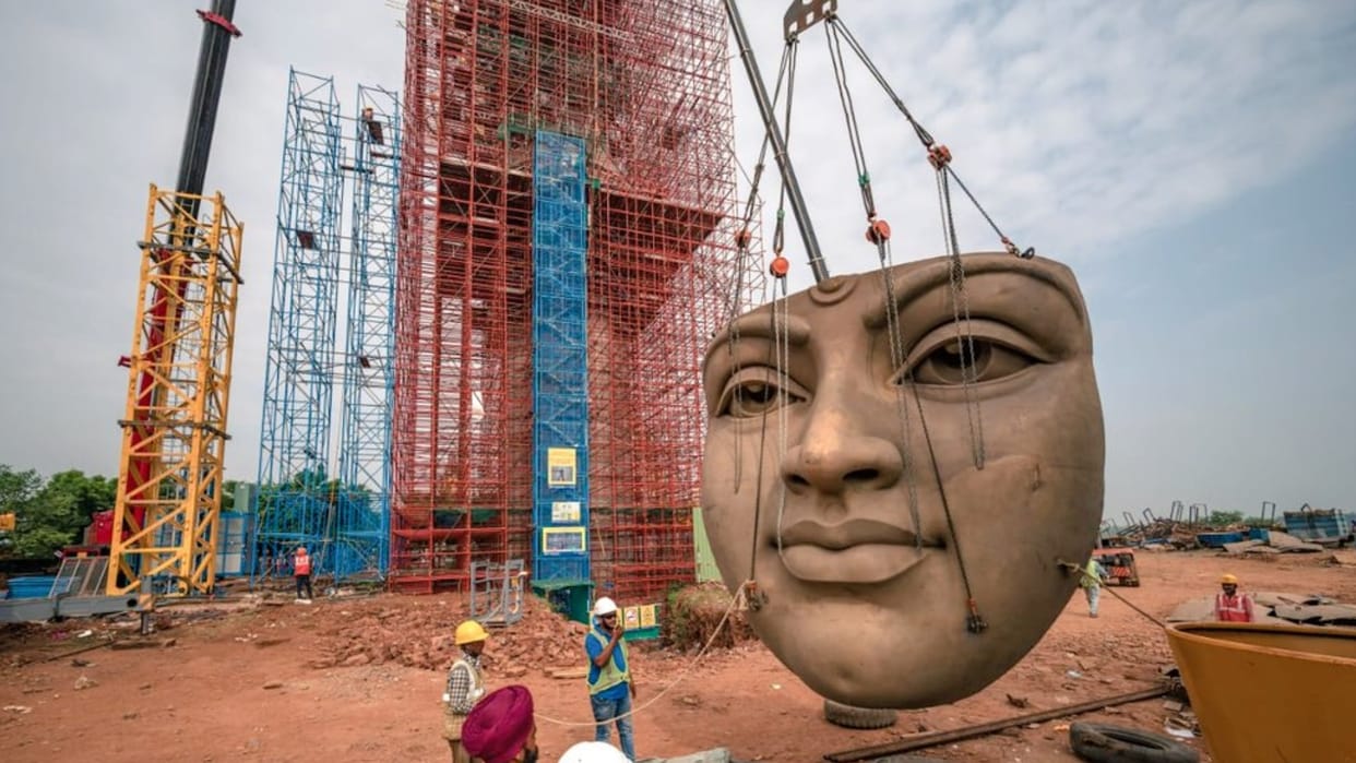 statue of child form of Acharya Shankar is being installed in Omkareshwar