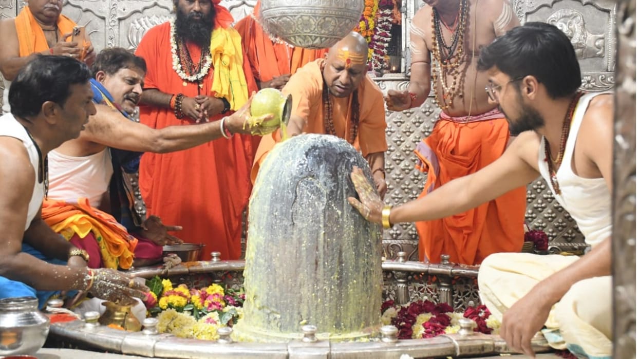 CM Yogi Adityanath in MP Today Live Update UP Chief Minister To Visit Ujjain Mahakal Know Indore Full Schedule