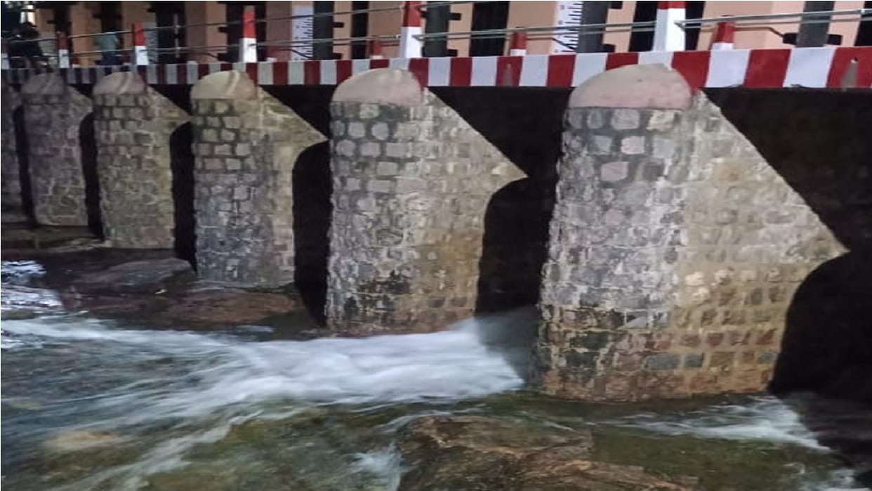 Eight gates of Govind Sagar Dam opened in Lalitpur