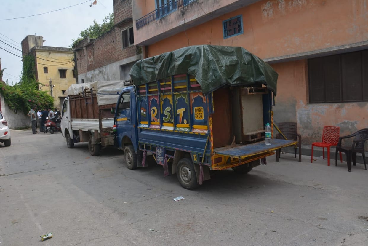 Muzaffarnagar: fight over weapons, gun house owner refused to keep weapons  in his house
