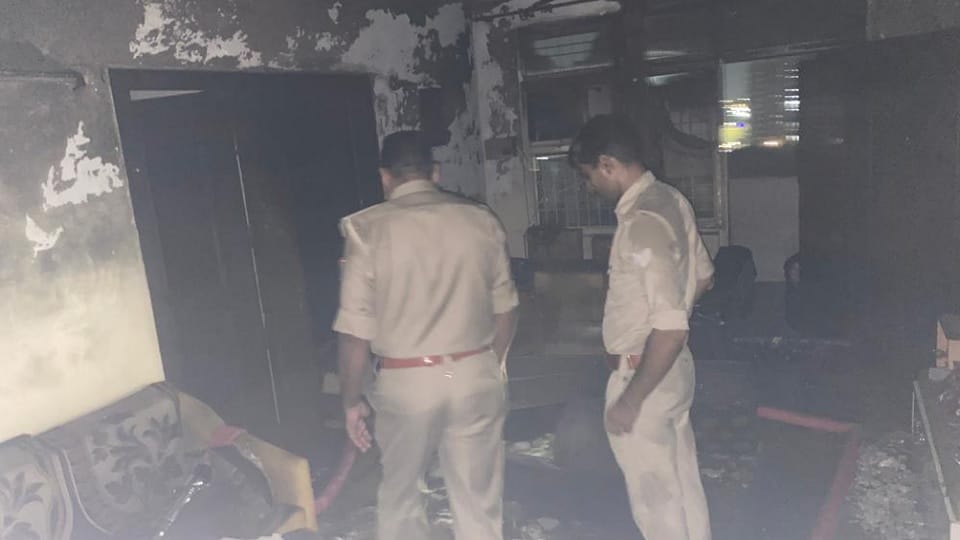 Fire in the flat created panic firefighters brought it under control after hard work