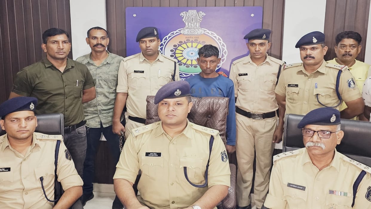 Police arrested accused who was absconding after killing his girlfriend In Durg