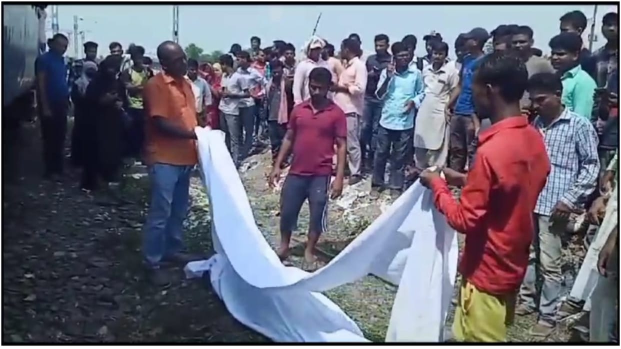 Bihar Gangman died after being hit by a train accident occurred due to crossing on other track