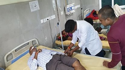 Lakhimpur Kheri News: चूहा मारने की दवा खाकर डीएम के पास पहुंचा फरियादी, कलेक्ट्रेट में मची खलबली man reached DM after consuming rat poison in lakhimpur kheri