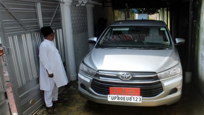 BJP MLA had complained CBDT against Azam Khan, Income Tax Department action after three years