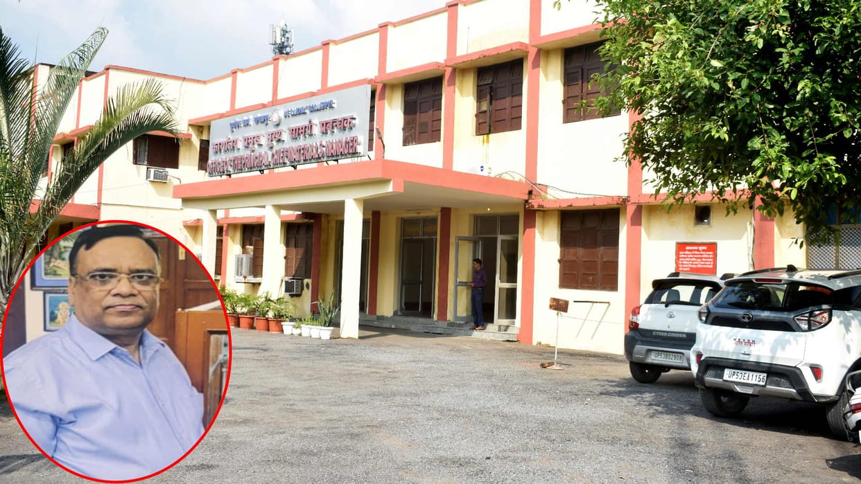 VRS given to Chief Material Manager of North Eastern Railway