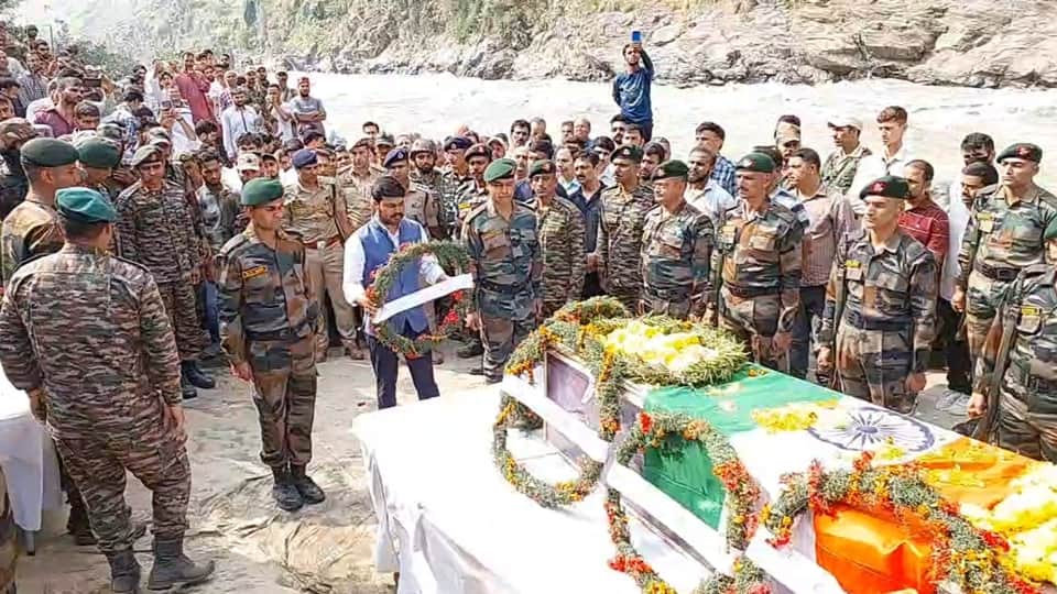 Rajouri encounter Rifleman Ravi Kumar Fiance cried bitterly says I could never meet and talk to him