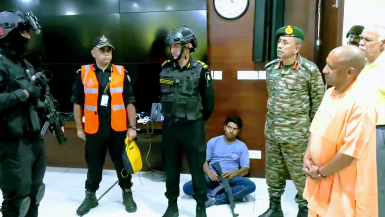 CM Yogi Adityanath watches the operation Gandiv of NSG and UP Police.
