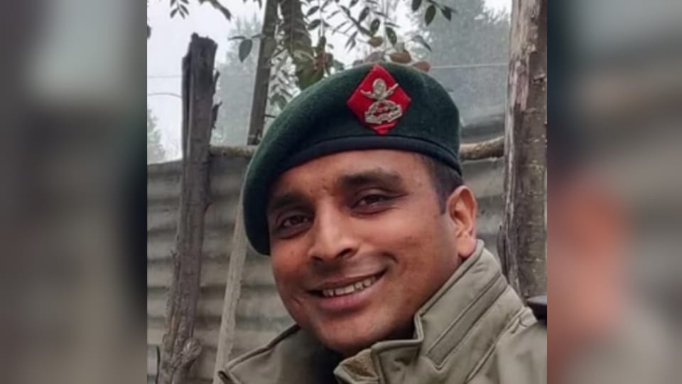 Colonel Manpreet singh's mortal remains reached Chandi Mandir