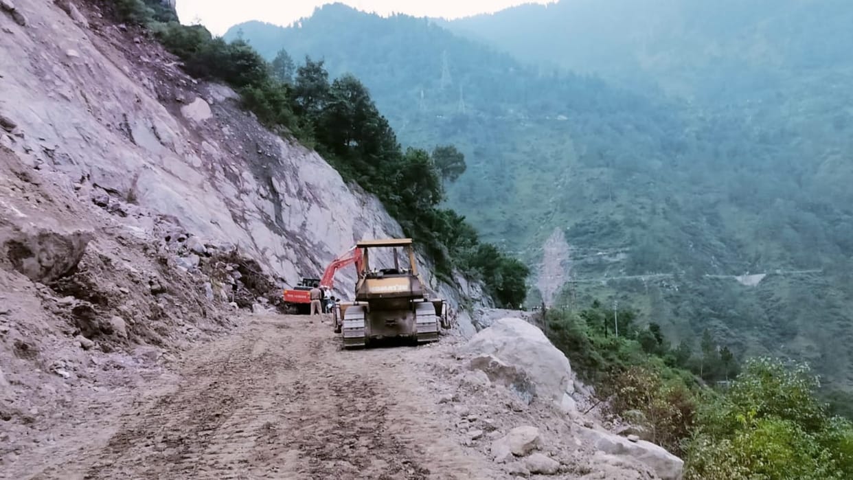 Himachal Weather update: Giri River Water Level Rise Four day rain yellow  alert in Himachal Pradesh