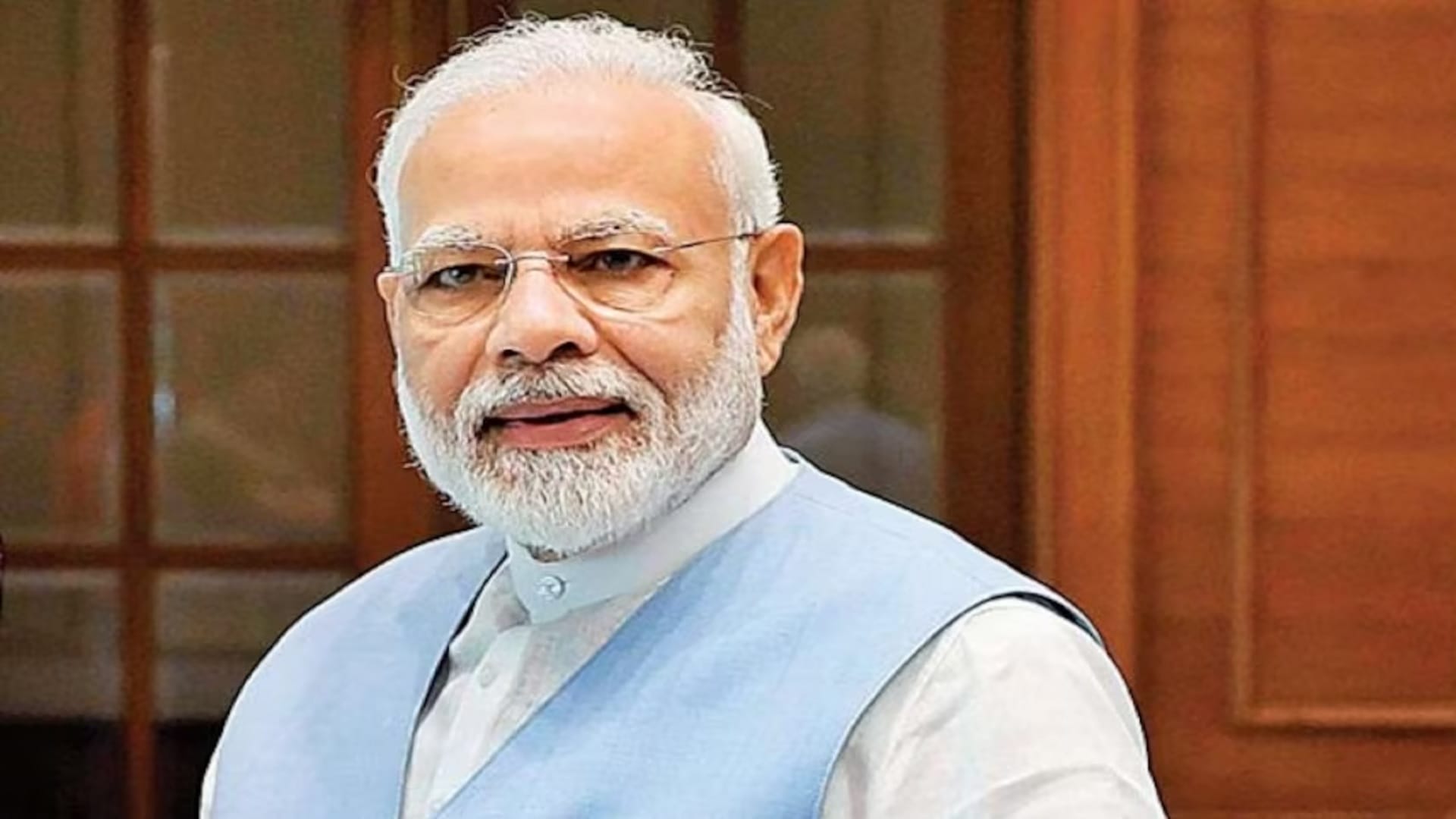 Pm Narendra modi shares anupamaa and anuj kapadia video for vocal for local promotion