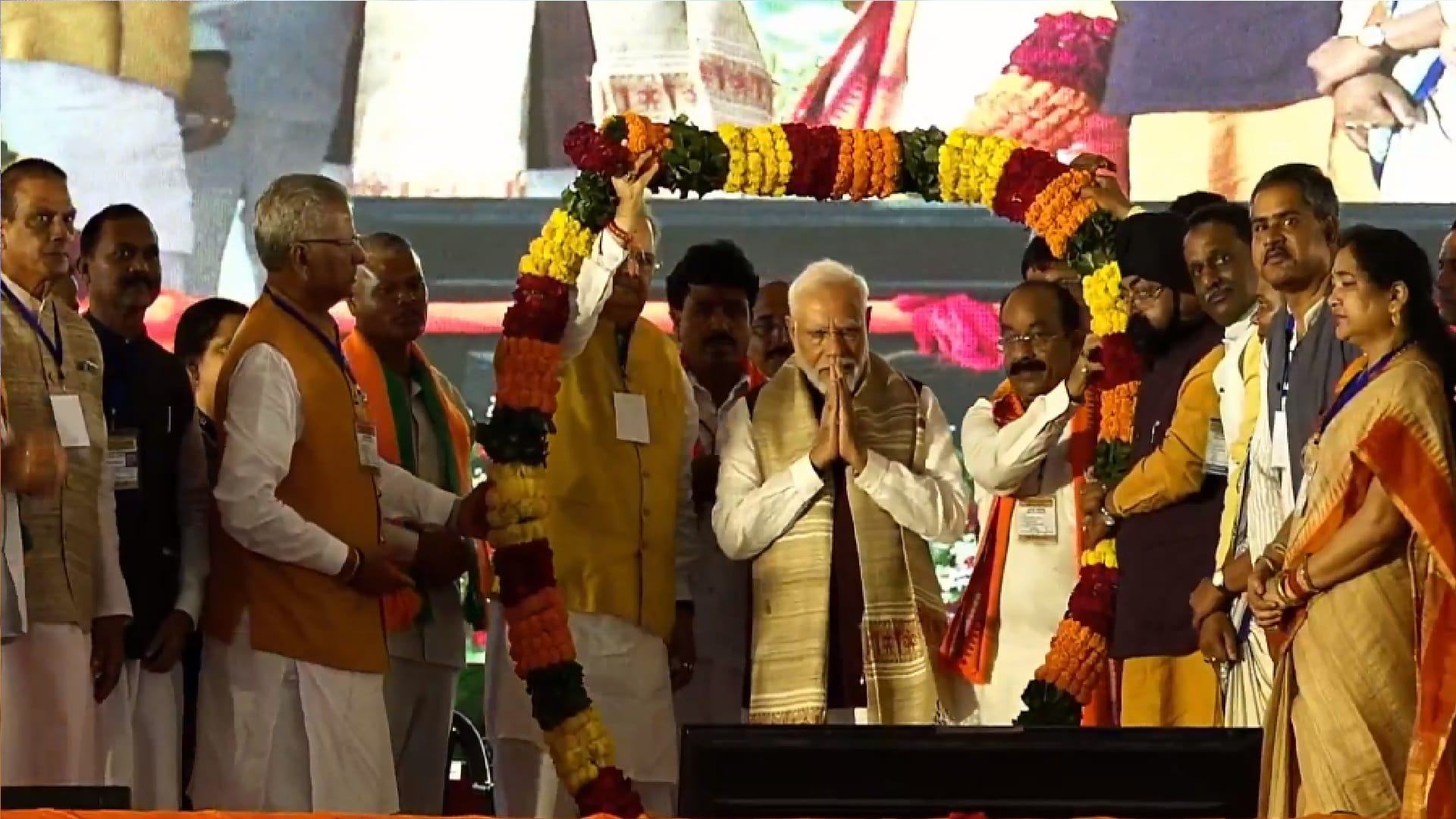 PM modi Chhattisgarh visit, said Those who promised prohibition are doing scam in liquor