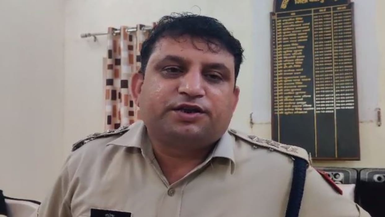 Rajasthan Neighbor raped woman at gunpoint in Dholpur