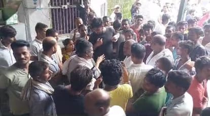 Bihar Police : एक और मर्डर, पूर्व वार्ड पार्षद को सिर में मारी गोली; पेट्रोल पंप के पास बाइक सवार ने मार डाला Bihar Police failed to stop crime in bihar, ex ward member shot dead in bhojpur bihar, murder in koilwar aara