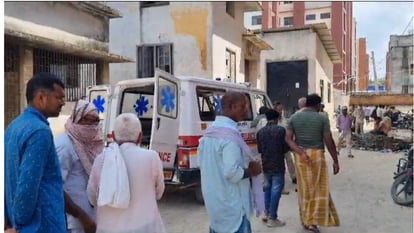 Bihar News: बेतिया में एक युवक ने अपने सगे भाई को उतारा मौत के घाट, ममहर का जमीन नहीं मिलने से नाराज था युवक Bihar In Bettiah a young man killed his own brother the young man was angry over not getting his land