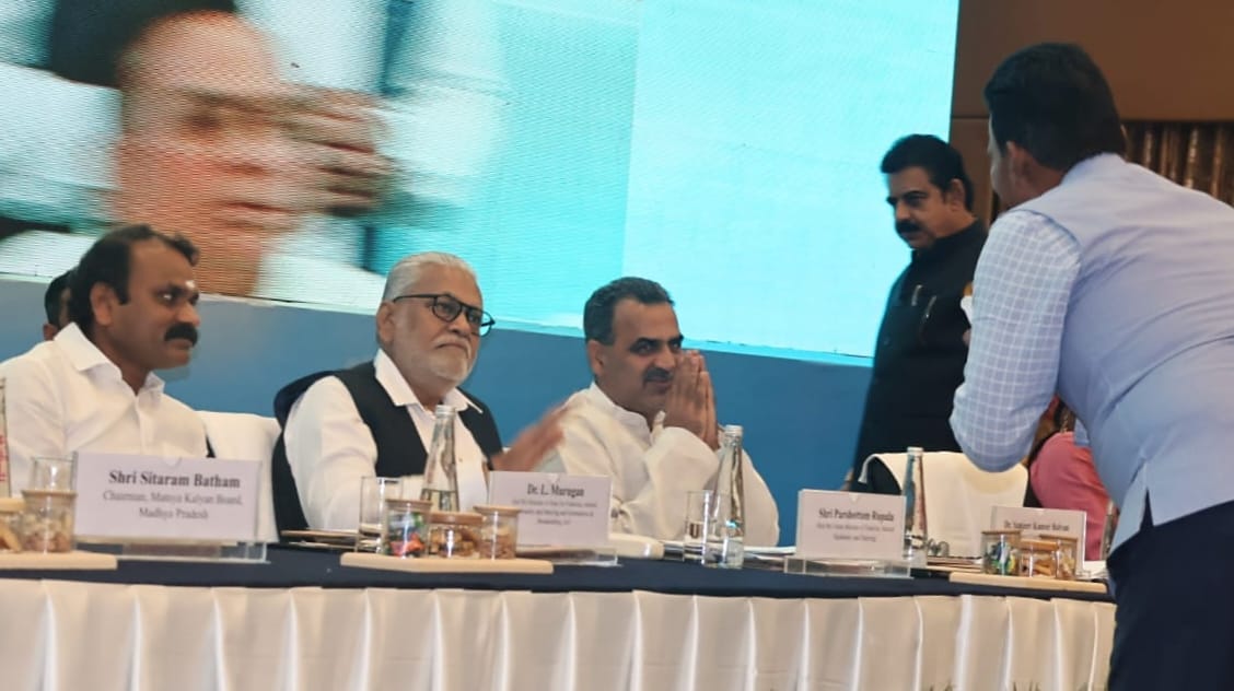 Pm fisheries event guest anger minister apology