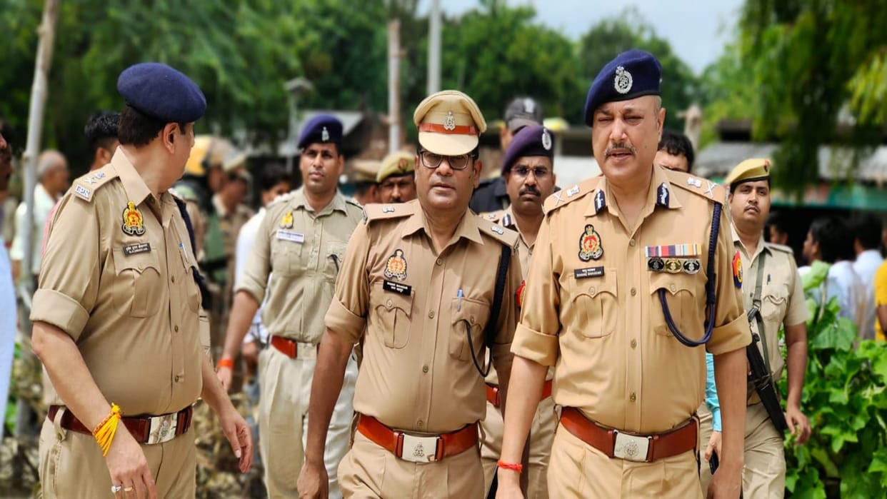 triple murder case: Police detained the accused, search for two continues, several teams formed for investigat