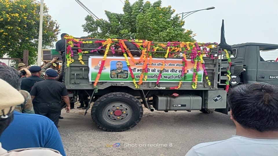 Major Ashish Dhonchak, People from city to village ready to salute martyrs
