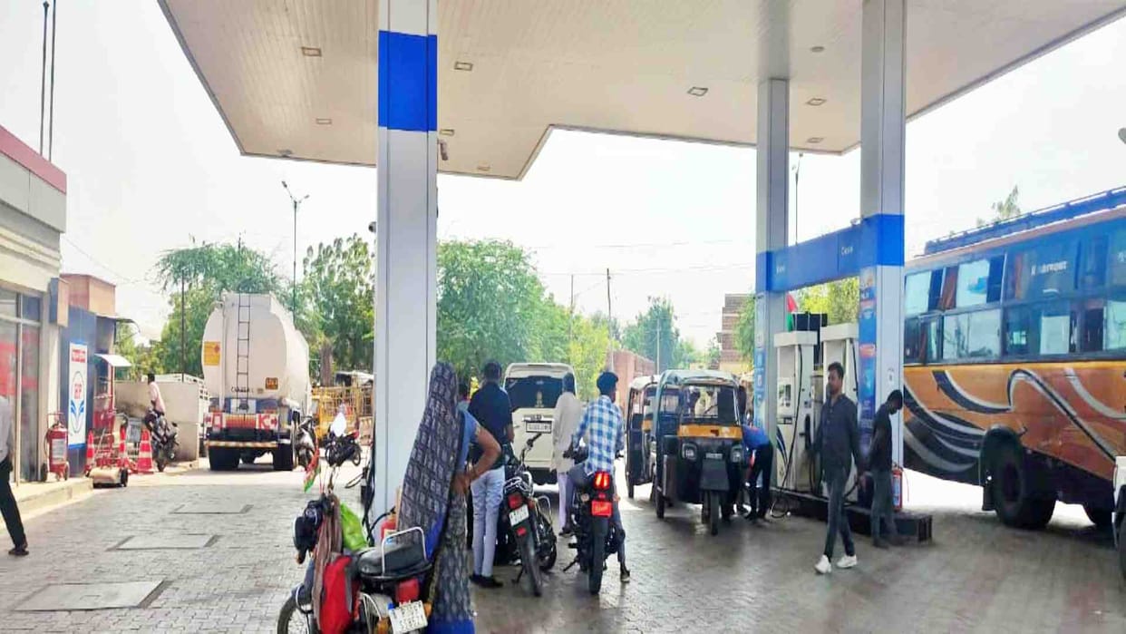 Strike of Petroleum Dealers Association in Rajasthan postponed