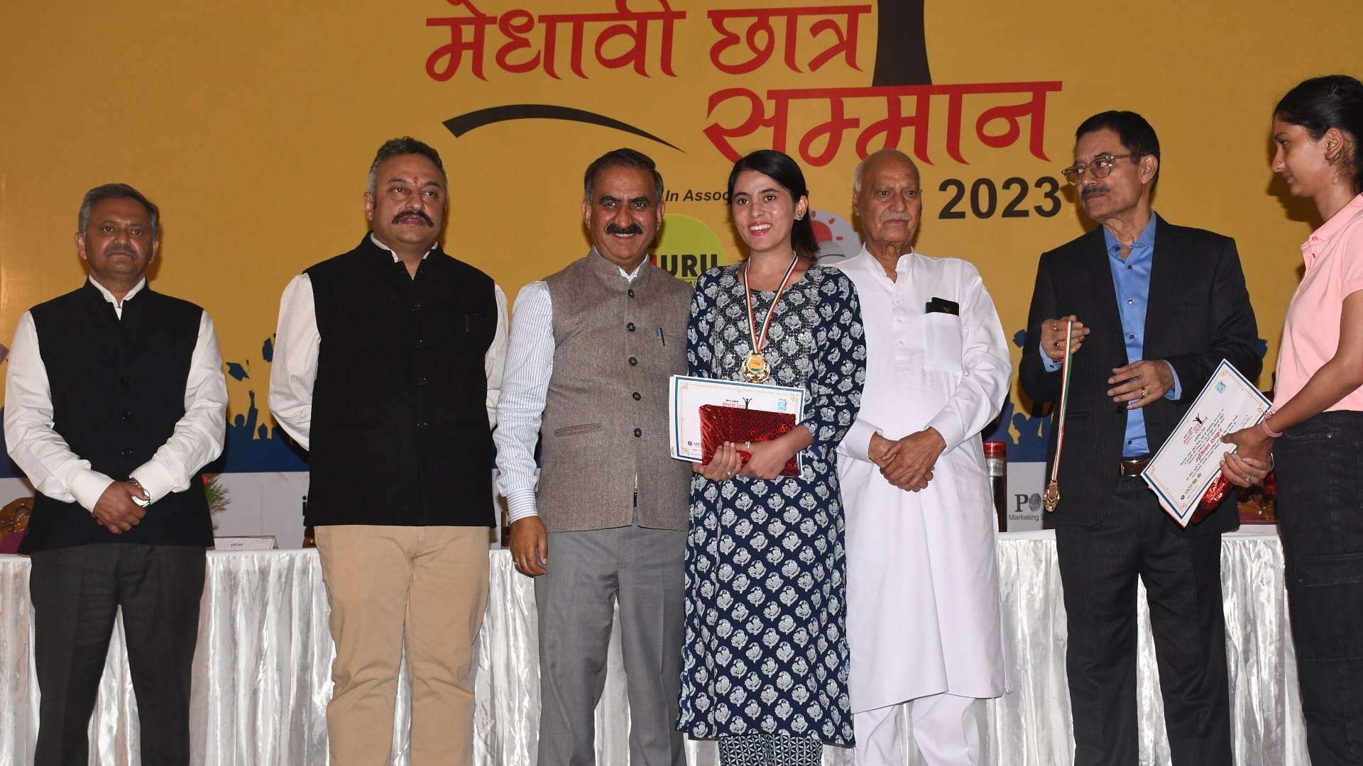 CM Sukhvinder Singh Sukhu awarded HP Board Toppers in Amar Ujala Medhavi Chhatra Samman Samaroh in Shimla