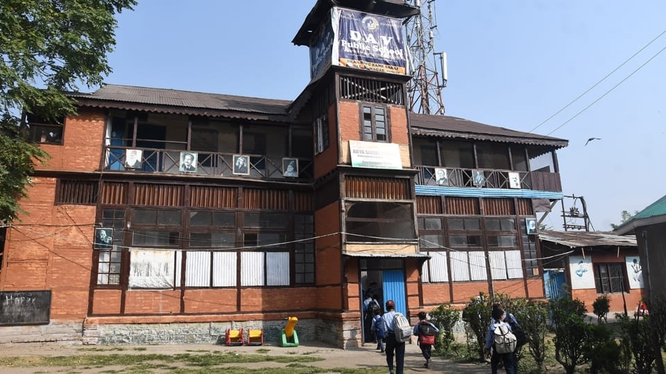Kashmir: DAV school run by Arya Samaj trust reopens after 35 years in Saraf Kadal srinagar