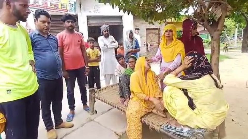 man found dead near Ganga Expressway in budaun
