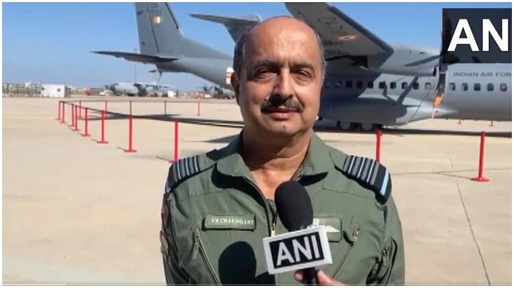 Indian Air Force: ‘India to buy 100 more indigenous LCA Mark 1A aircraft’, Air Chief Marshal VR Choudhary announced – The Air Chief Marshal said the LCA was designed from the ground up to be a replacement for the large Mig series

 | Pro IQRA News