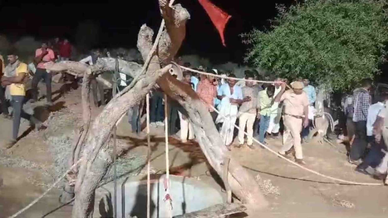 Youth dies after getting buried under debris of agricultural well under construction in Barmer