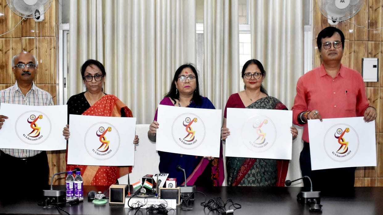 Gorakhpur University Vice Chancellor unveiled logo of 42nd convocation ceremony