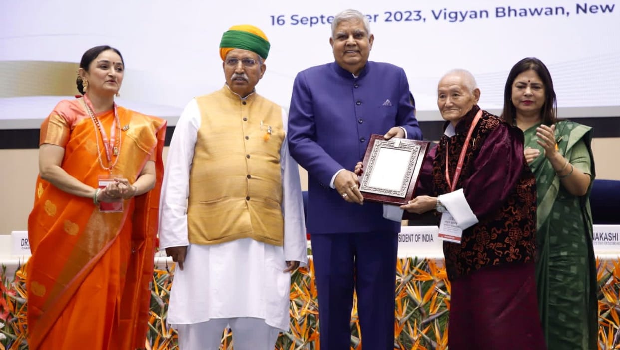 vice president jagdeep dhankar conferred 84 artistes with sangeet natak akademi amrit awards