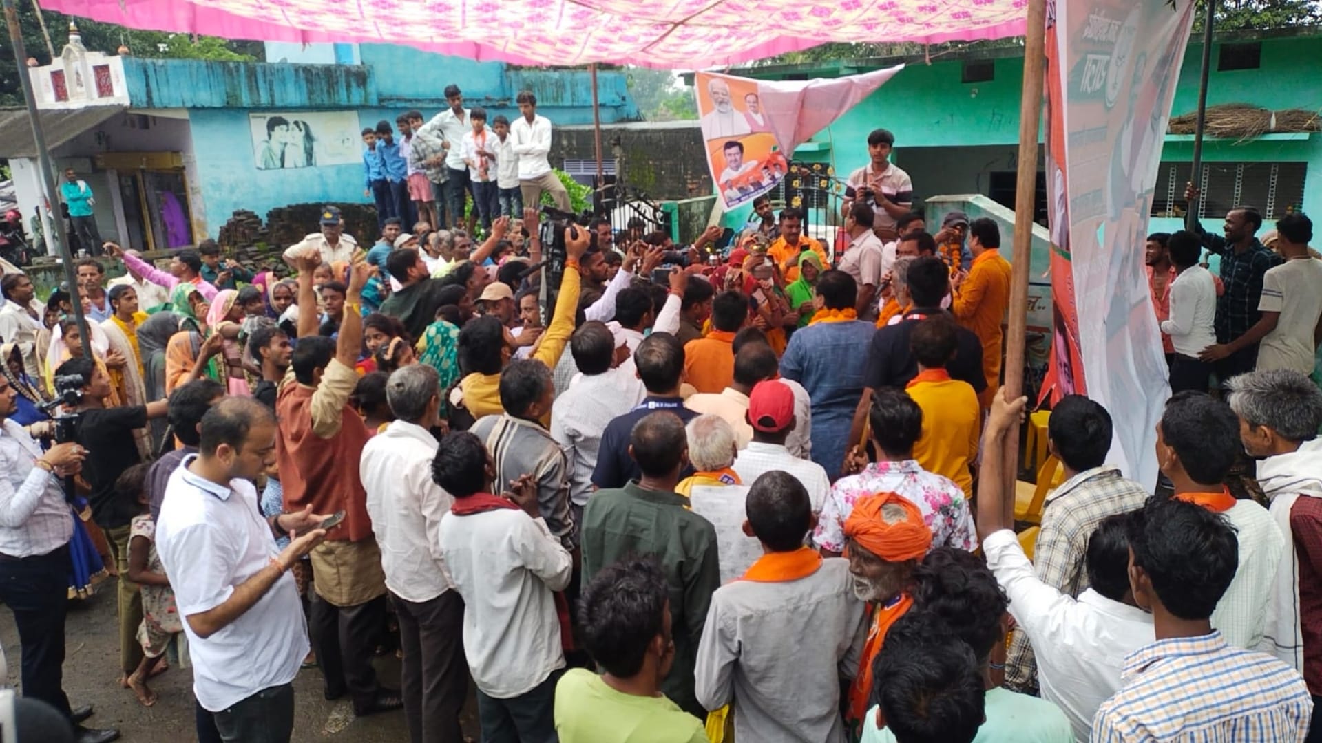 Katni: Jan Ashirwad Yatra received grand welcome, senior leaders enumerated the works of government
