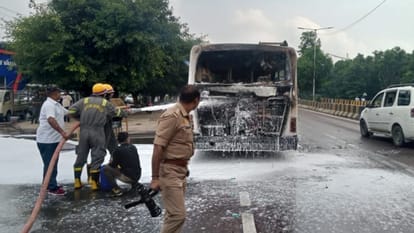 A fire broke out in city bus because of short circuit in Lucknow.
