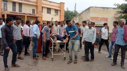Farmer shot in broad daylight in Mainpuri returning home after selling peanuts