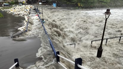Barwani Weather: Flood like situation due to heavy rains in many districts of Madhya Pradesh