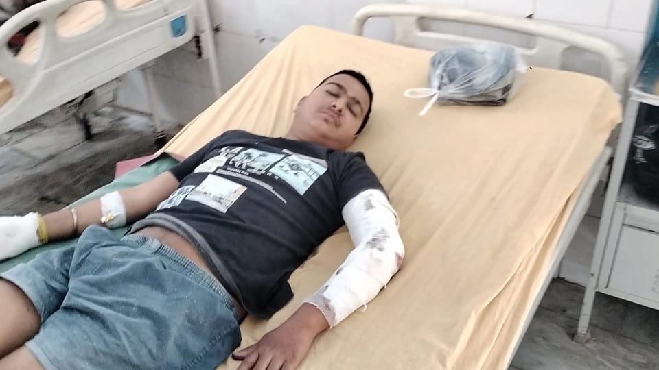 Moradabad: Two injured firing near SSP residence, sons police personnel also involved