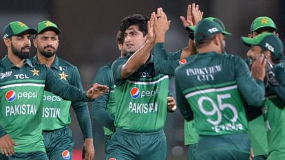 World Cup: बाबर आजम की टीम के लिए बुरी खबर! विश्व कप से बाहर हो सकता है पाकिस्तान का स्टार तेज गेंदबाज big blow for Babar Azam team Pakistan fast bowler Naseem Shah may be out of the World Cup 2023