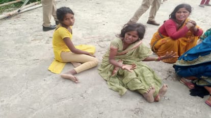 Kaushambi triple murder case: Last rites of deceased Shivsaran took place under the shadow of police