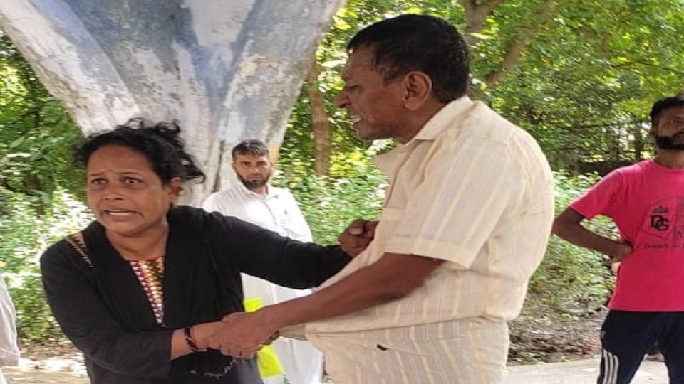 Video of woman beating a man in Collectorate premises goes viral