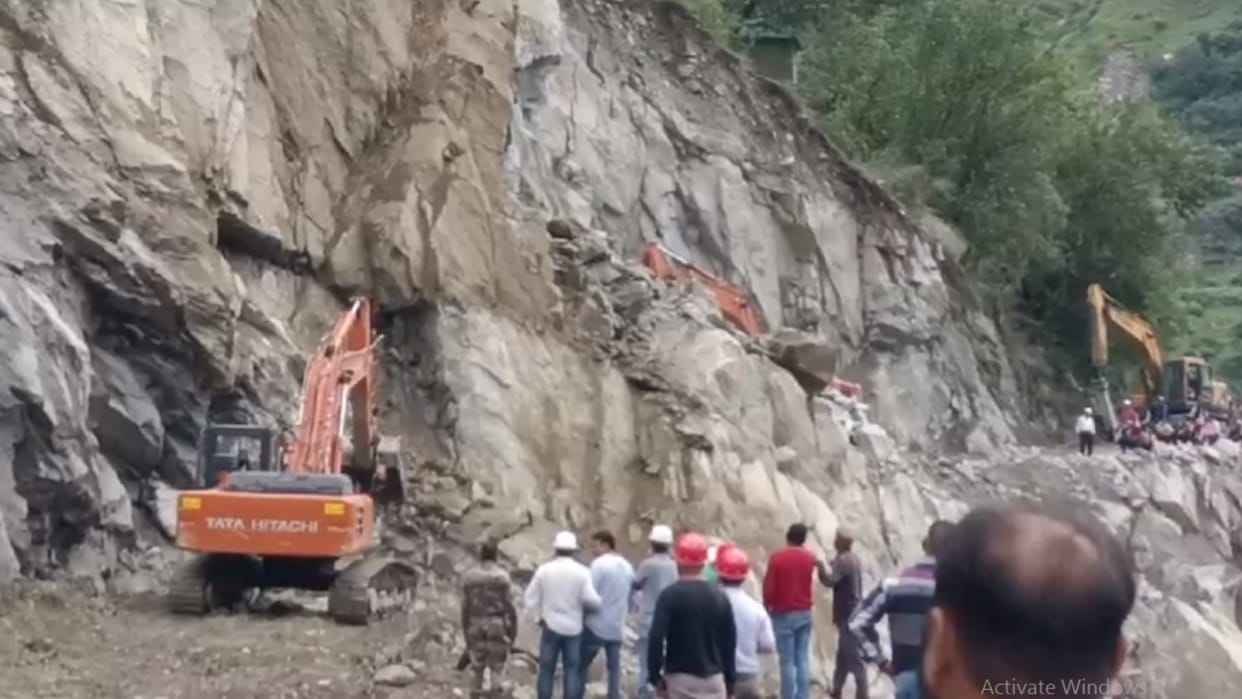 Kinnaur Nigulsari Landslide National highway Five may be restored today