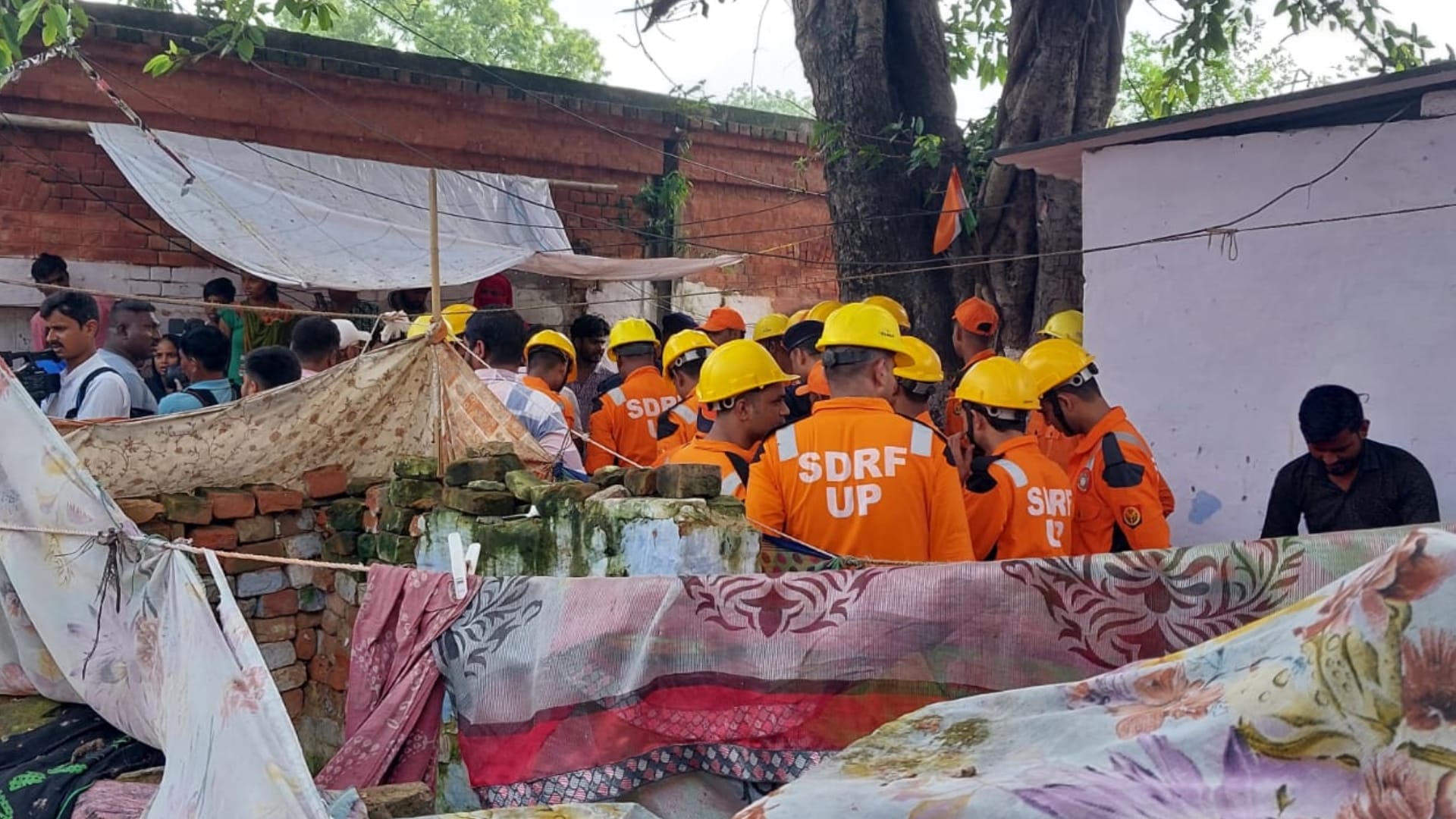 Five died when the roof of a home in alambagh railway colony collapsed in Lucknow.