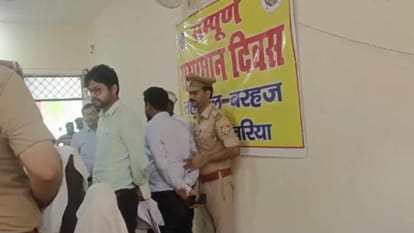 DM took electricity corporation JE into custody for demanding bribe