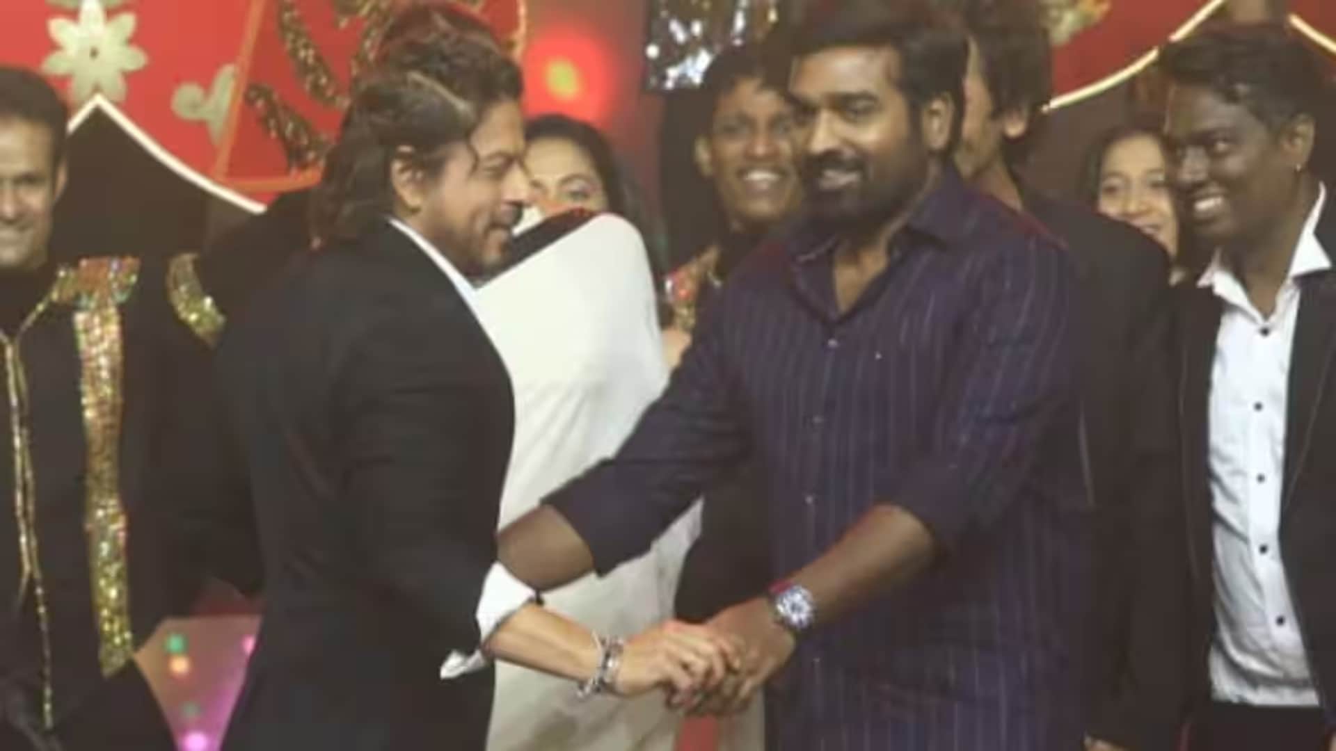 Shah Rukh Khan Says I Love You To Jawan Co actor Vijay Sethupathi said we can get marry now