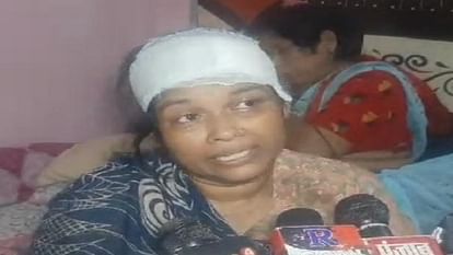 दिल्ली : पार्किंग विवाद में घर में घुसकर युवक की हत्या, बीच-बचाव को आई पत्नी भी बुरी तरह जख्मी Delhi: Youth murdered after entering house over parking dispute