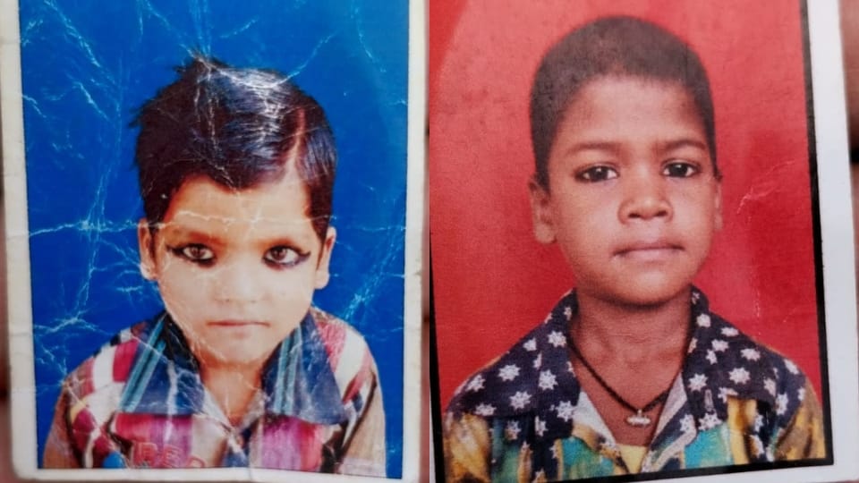 Two children died by drowning in the river in Budaun