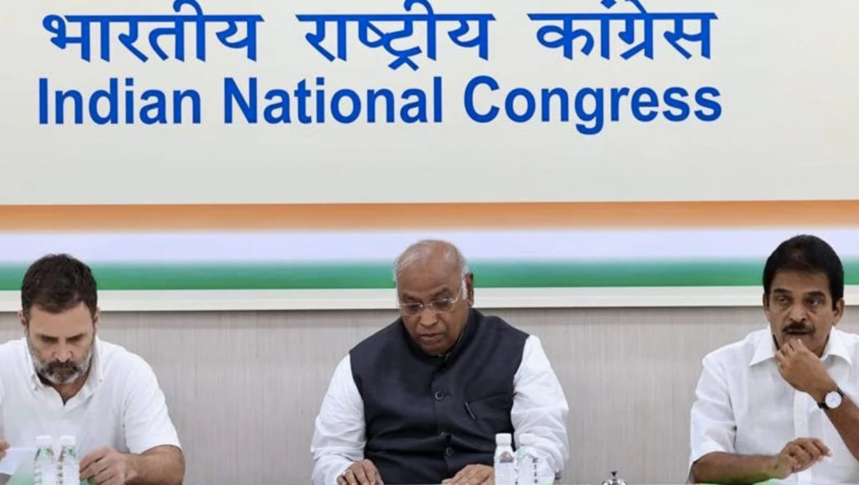 Congress working committee expanded cwc meeting resolution to win in assembly lok sabha election