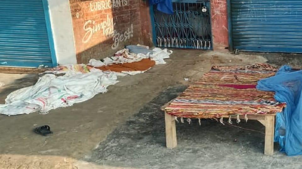 Elder brother attacked and killed younger brother with a shovel In Kasya Nagar of Kushinagar