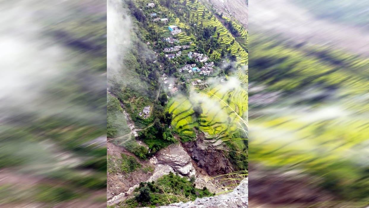 Landslide continues in disaster affected Kauj village in Chamoli villagers are demanding displacement