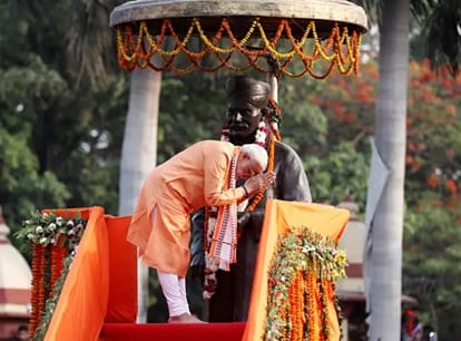 These pictures of the PM playing Damru in Kashi or having a cup of tea are special