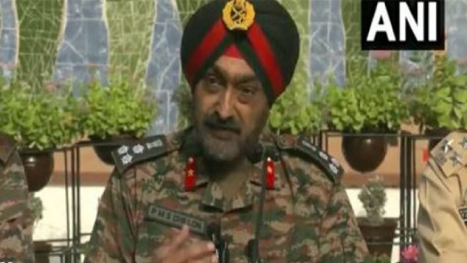 Pak Army gave cover fire to one of three infiltrators in Baramulla