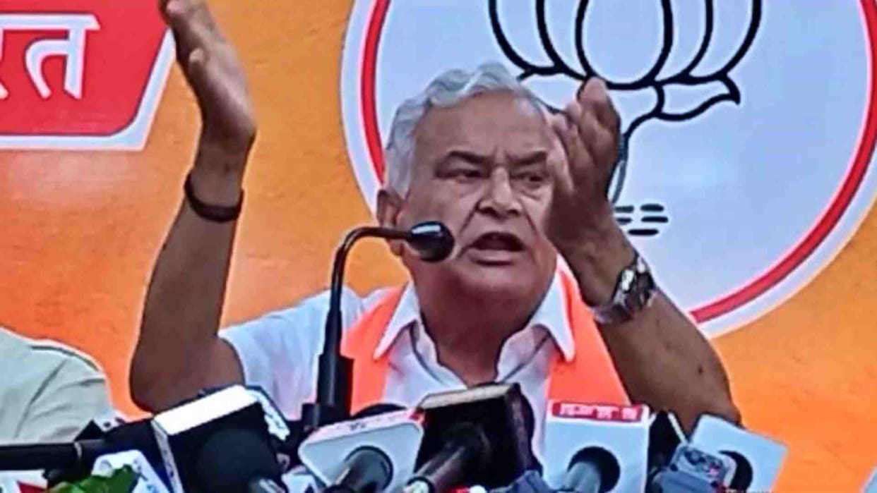 MP Kirori Lal Meena verbally attacks Gehlot government on corruption